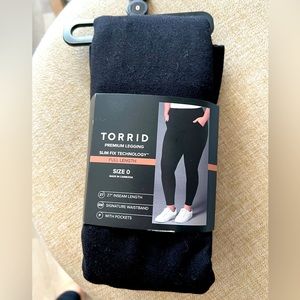 Torrid leggings size 0 brand new